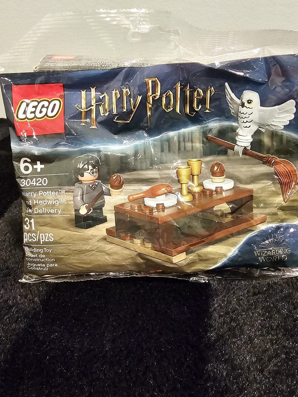 LEGO Harry Potter Brown Table Scene with White Hedwig